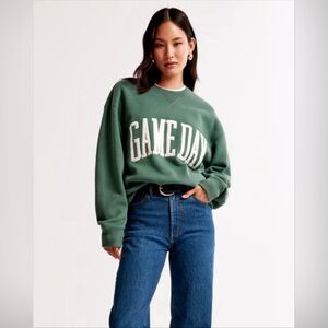 Abercrombie & Fitch Vintage Sunday Crew sweatshirt